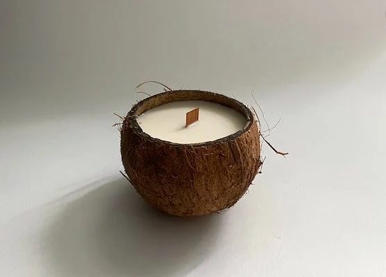 Uncover the 9 Benefits of Using Coconut Candles