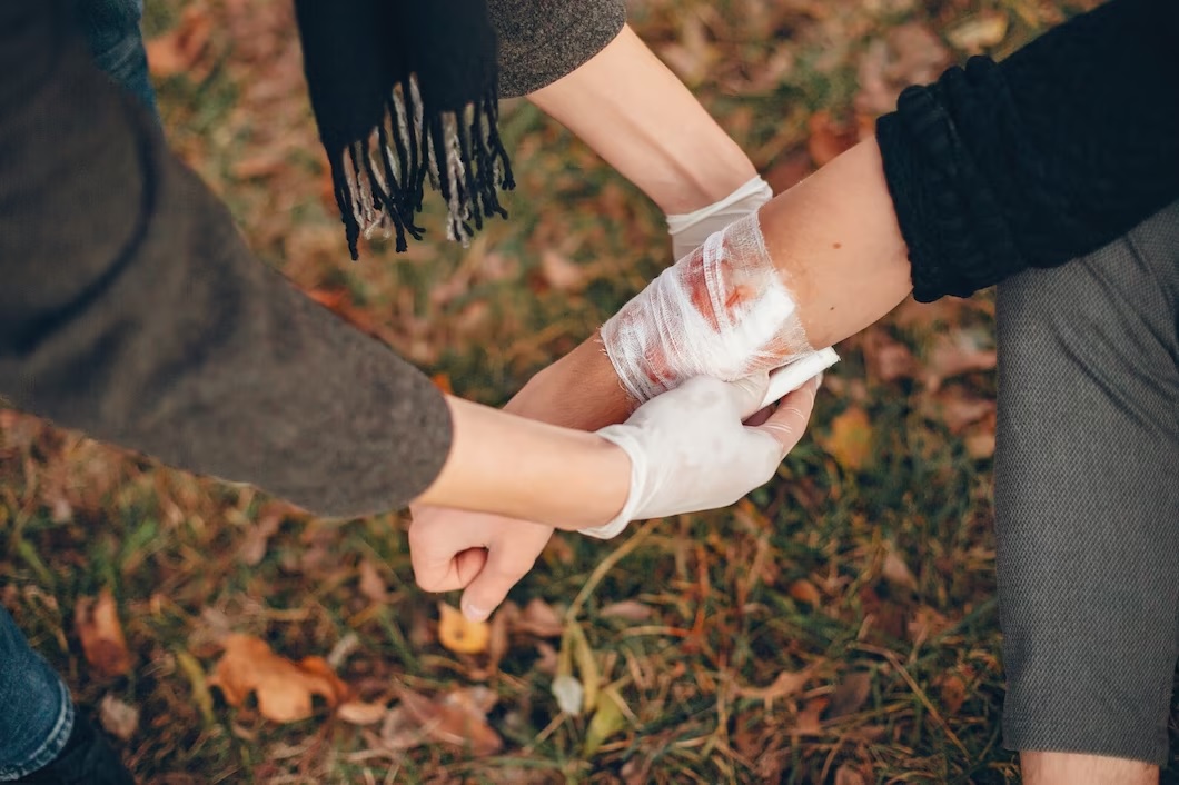 Understanding HLTAID011 Accredited First Aid Training: What Sets it Apart?